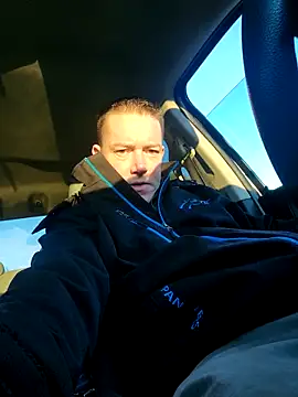 Bigtater1999 online show from 12-20-25, 12:41