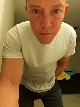 Bigtater1999 online show from 11-12-25, 12:15