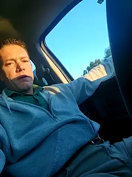 Bigtater1999 online show from 10-22-25, 11:42