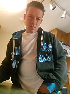 Bigtater1999 online show from 02-17-26, 01:14