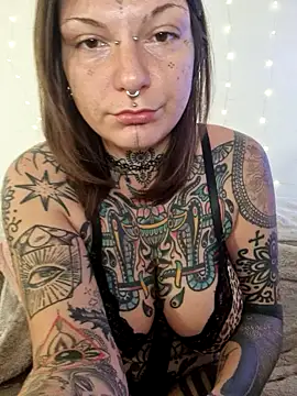 lizzardqueeen online show from 02-21-26, 07:54