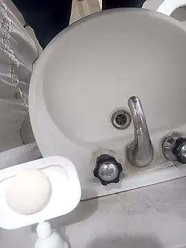 fercxxxho25 online show from 09-28-25, 03:57