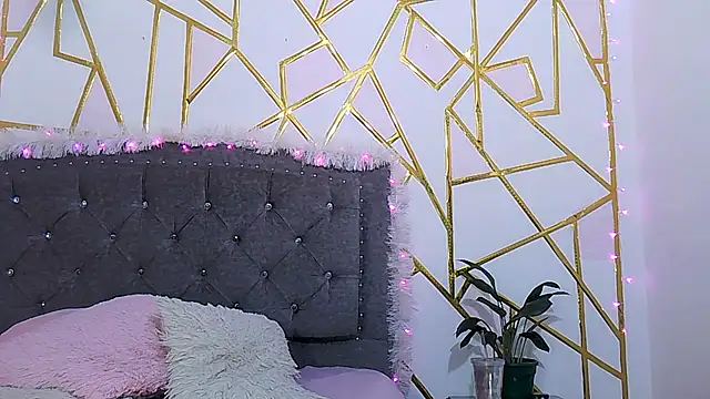 Zara47sweet online show from 12-19-25, 09:50