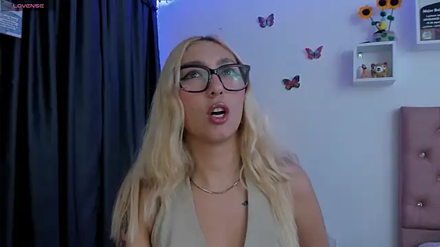 Soffy-brooks online show from 05-15-26, 03:15
