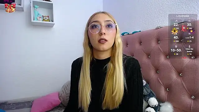 Snapshot of Soffy-brooks chatting on 11-12-25, 03:32 Soffy-brooks online show from 11-12-25, 03:32