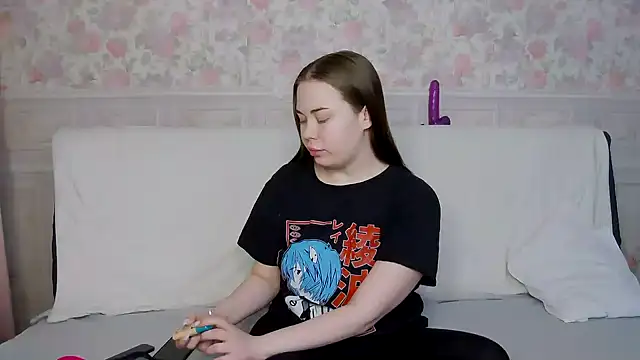 Snapshot of BettyCherryX chatting on 12-19-24, 12:13 BettyCherryX online show from 12-19-24, 12:13