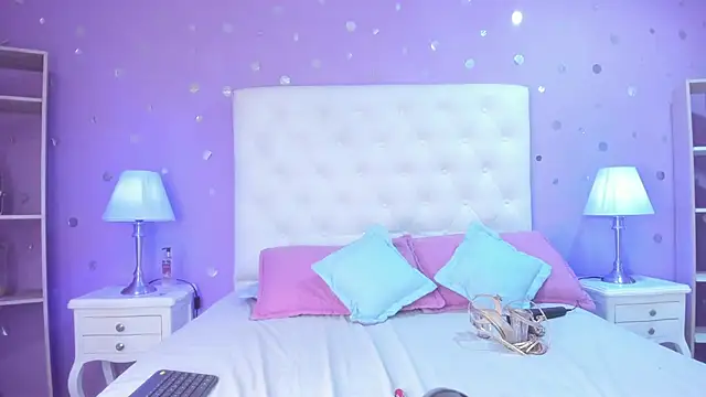 scarlette 15  online show from 02-11-26, 03:17