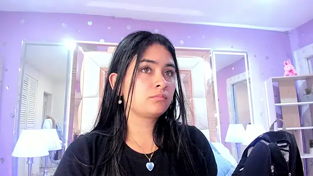 Snapshot of scarlette_15_ chatting on 06-03-26, 03:07 scarlette 15 online show from 06-03-26, 03:07