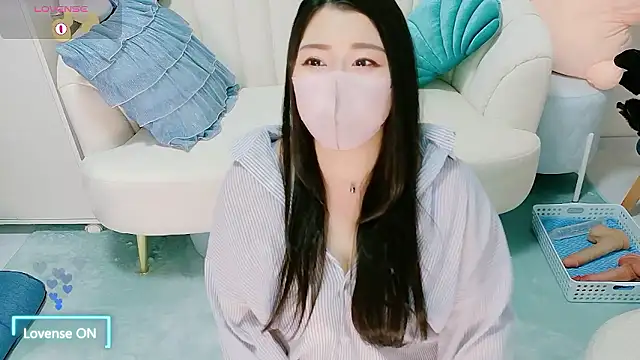 yukinko o  online show from 07-15-26, 01:40
