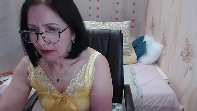 OlgaHottie online show from 11-20-25, 11:22