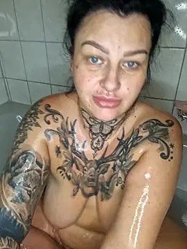 Anna Adrian tatto online show from 12-08-24, 05:11