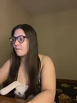 Prudie Gabriella online show from 11-20-25, 06:08