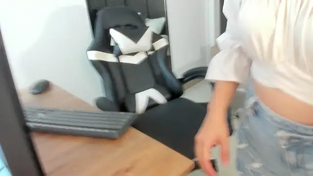 alma fenix online show from 02-12-26, 01:11