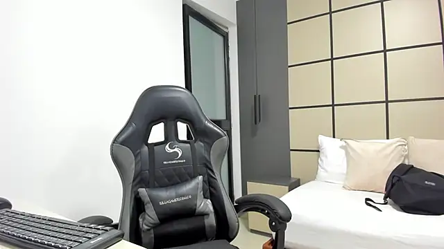 alma fenix online show from 02-26-26, 12:38