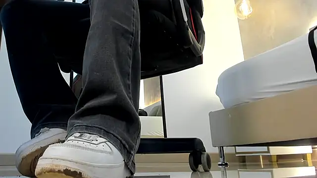 alma fenix online show from 11-05-25, 12:30