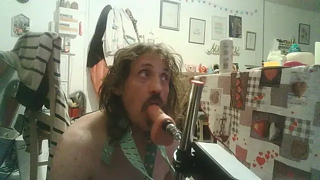 cyril020202 online show from 10-26-25, 09:48