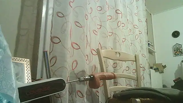 cyril020202 online show from 12-22-25, 08:36