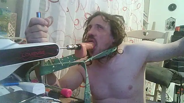 cyril020202 online show from 04-11-26, 11:19