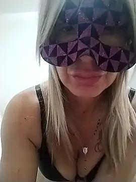 Snapshot of porcedda38 chatting on 01-26-25, 10:12 porcedda38 online show from 01-26-25, 10:12