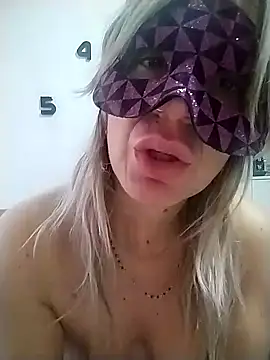 Snapshot of porcedda38 chatting on 02-03-25, 06:45 porcedda38 online show from 02-03-25, 06:45