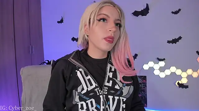 cyberzoe online show from 10-28-25, 10:47