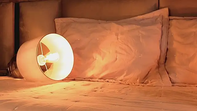 angelinepossy online show from 11-12-25, 07:51