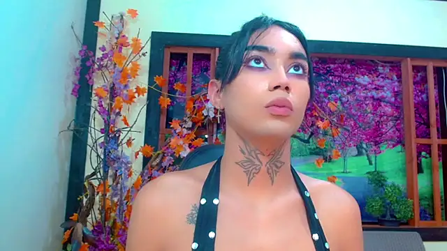 Snapshot of Angel21___ chatting on 10-11-25, 11:22 Angel21 online show from 10-11-25, 11:22