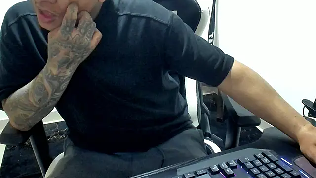 stebankechima online show from 10-10-25, 12:22