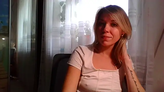 VelvetLove287 online show from 03-17-26, 06:27