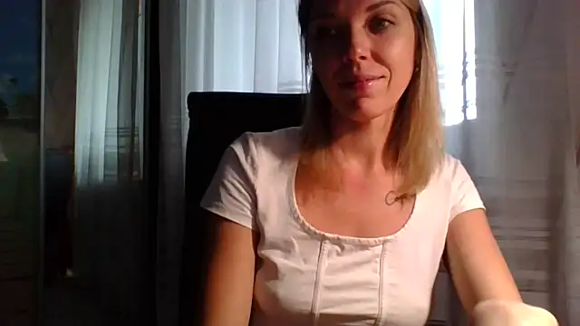 VelvetLove287 online show from 11-26-25, 08:47