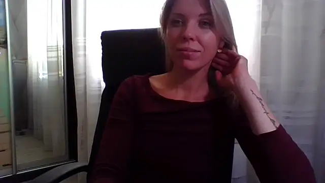 VelvetLove287 online show from 10-20-25, 01:33