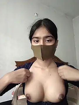 Snapshot of Arisha- chatting on 06-30-26, 06:57 Arisha- online show from 06-30-26, 06:57