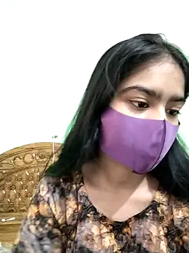 Snapshot of Arisha- chatting on 05-12-26, 11:38 Arisha- online show from 05-12-26, 11:38