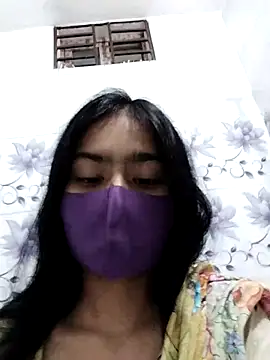 Snapshot of Arisha- chatting on 05-10-26, 12:09 Arisha- online show from 05-10-26, 12:09