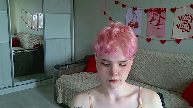 Snapshot of School_Love chatting on 09-11-25, 11:10 School Love online show from 09-11-25, 11:10