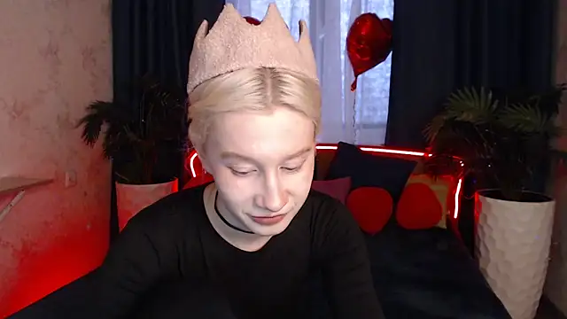 EnigmaSee online show from 03-11-26, 01:54