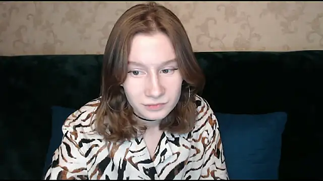 Snapshot of EnigmaSee chatting on 03-22-25, 12:57 EnigmaSee online show from 03-22-25, 12:57