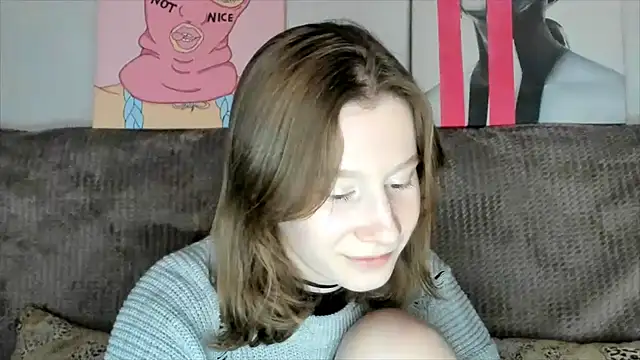 Snapshot of EnigmaSee chatting on 03-14-25, 02:30 EnigmaSee online show from 03-14-25, 02:30