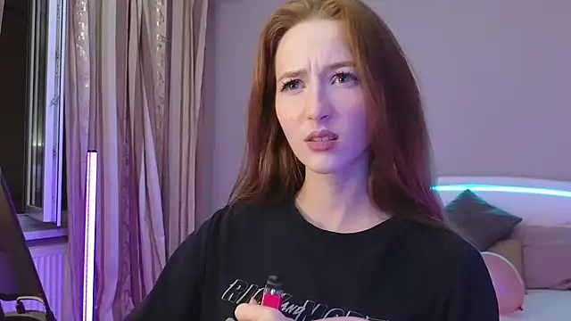 MichaDenver online show from 11-29-25, 01:22