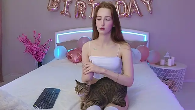 MichaDenver online show from 12-04-25, 10:25