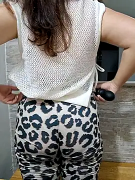 Mia Ruiz online show from 03-18-25, 12:51