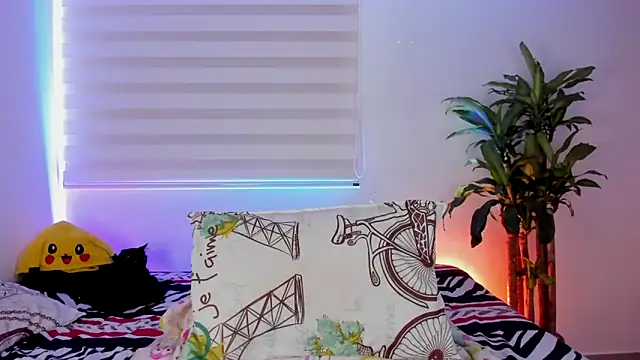 aldrinwhite online show from 10-29-25, 03:22