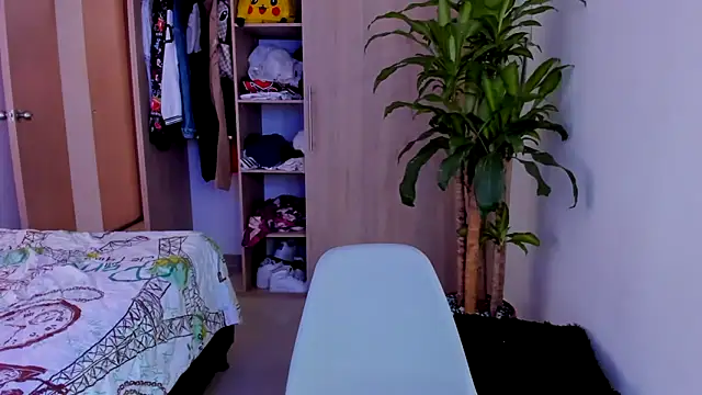 aldrinwhite online show from 11-30-25, 02:51