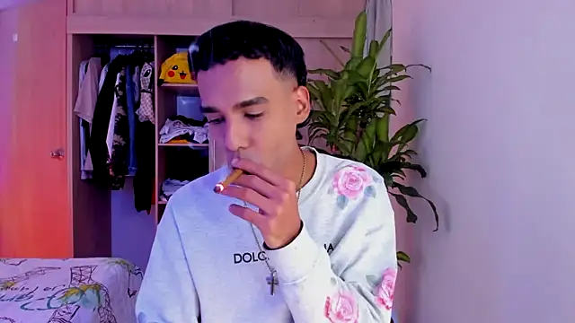 aldrinwhite online show from 11-17-25, 07:29