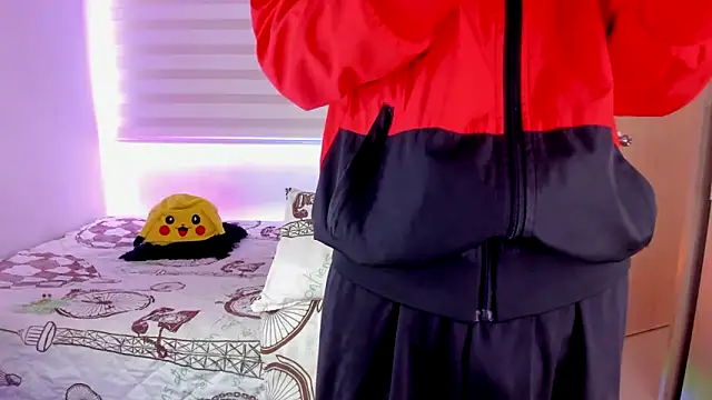 aldrinwhite online show from 10-13-25, 06:09