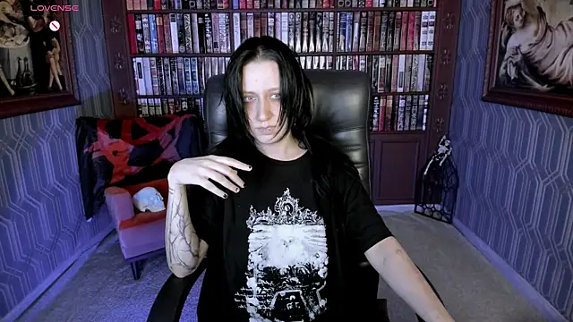 Medusa  Gorgona online show from 04-17-26, 01:47