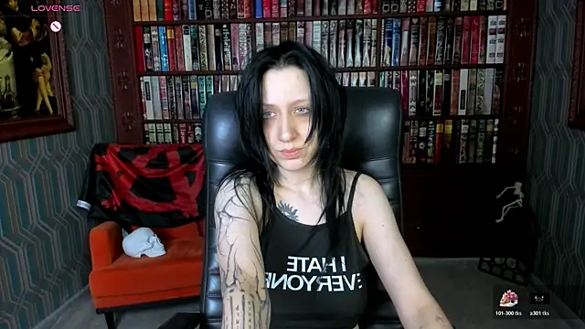 Snapshot of Medusa__Gorgona chatting on 02-28-26, 01:22 Medusa Gorgona online show from 02-28-26, 01:22