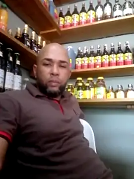 Frankie0880 online show from 06-09-26, 10:00