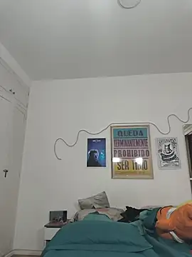 Snapshot of galaxiaa23 chatting on 02-21-26, 10:45 galaxiaa23 online show from 02-21-26, 10:45