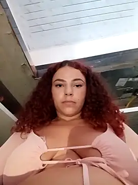 Mommy-Hot online show from 10-29-25, 02:16